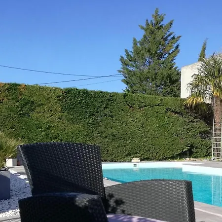 Charme Au Coeur Des Vignes Villa Malras Buitenkant foto